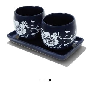 Summer & Rose Navy Floral Cups with Tray